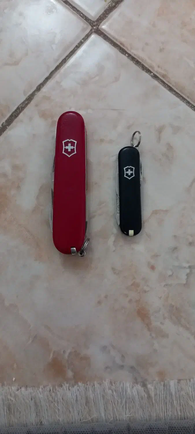 ابزار و چاقو ۱۳ کاره سوئیسو قمقمه پشقابی|کوهنوردی و کمپینگ|اراک, |دیوار