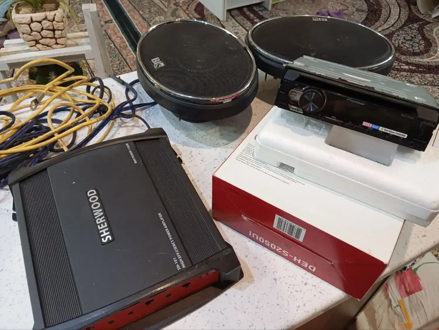 سیستم ماشین درحد نو|قطعات یدکی و لوازم جانبی|کاشان, معلم|دیوار