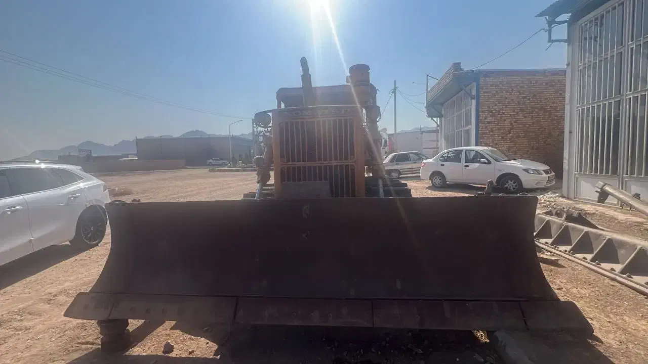 بلدوزر ۸۵ کوماتسو|خودرو سنگین|مشهد, بهشت|دیوار