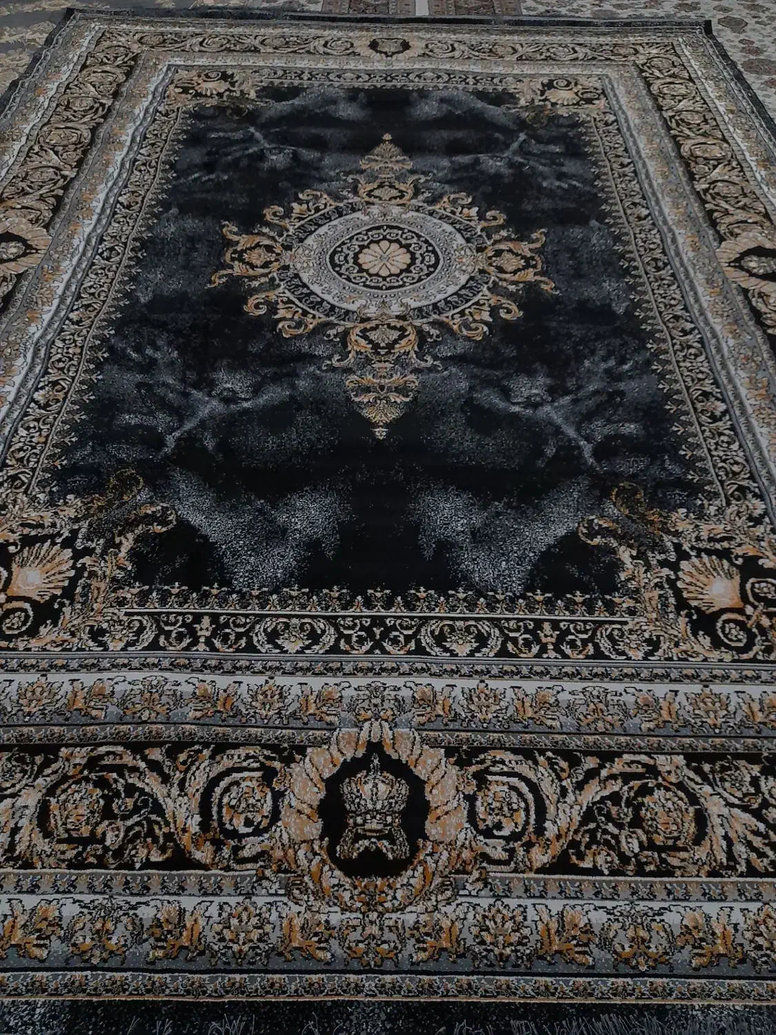 فرش|فرش|تربتحیدریه, طالقانی|دیوار