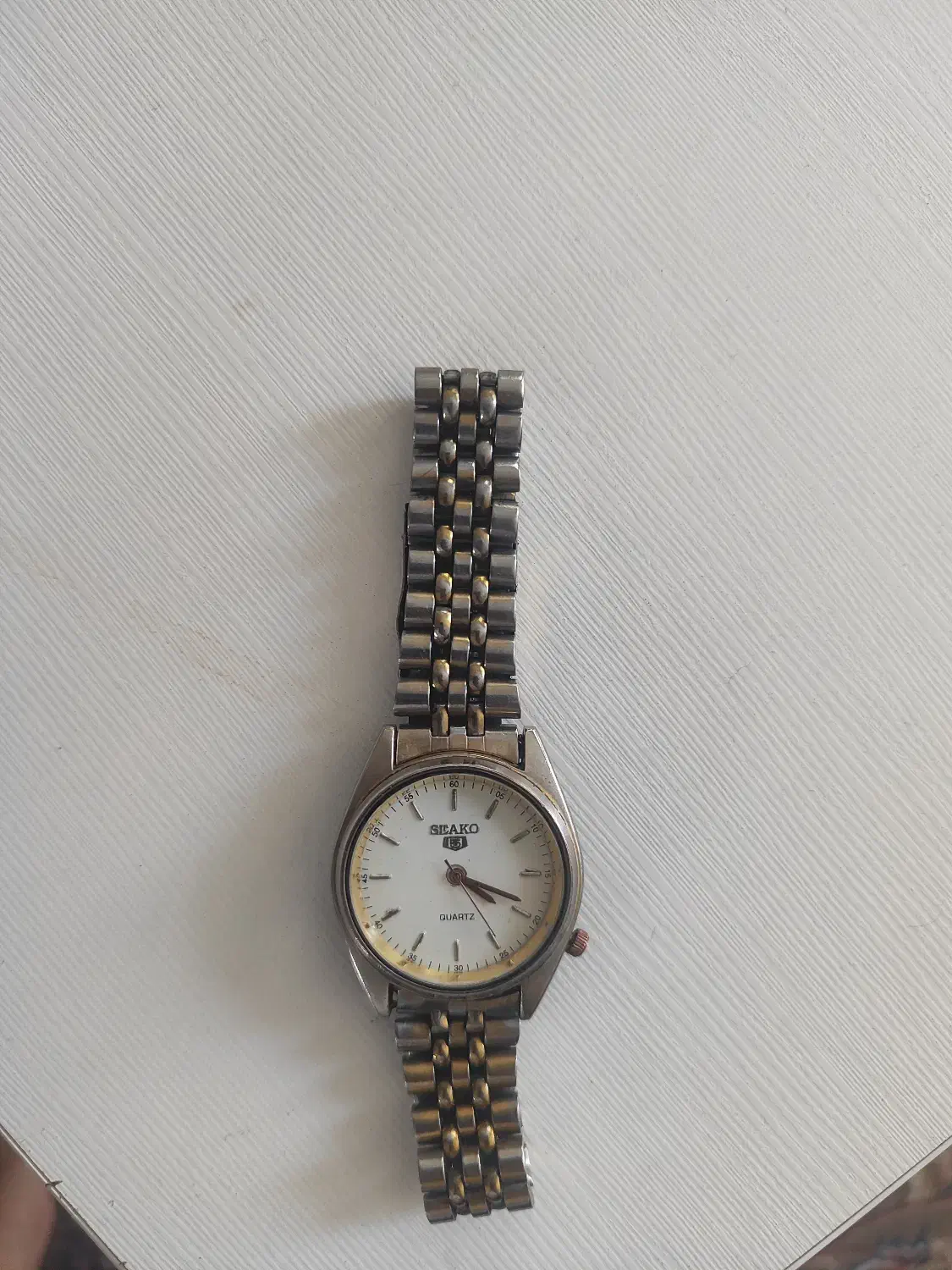 ساعت سکو پنج|ساعت|سنندج, |دیوار