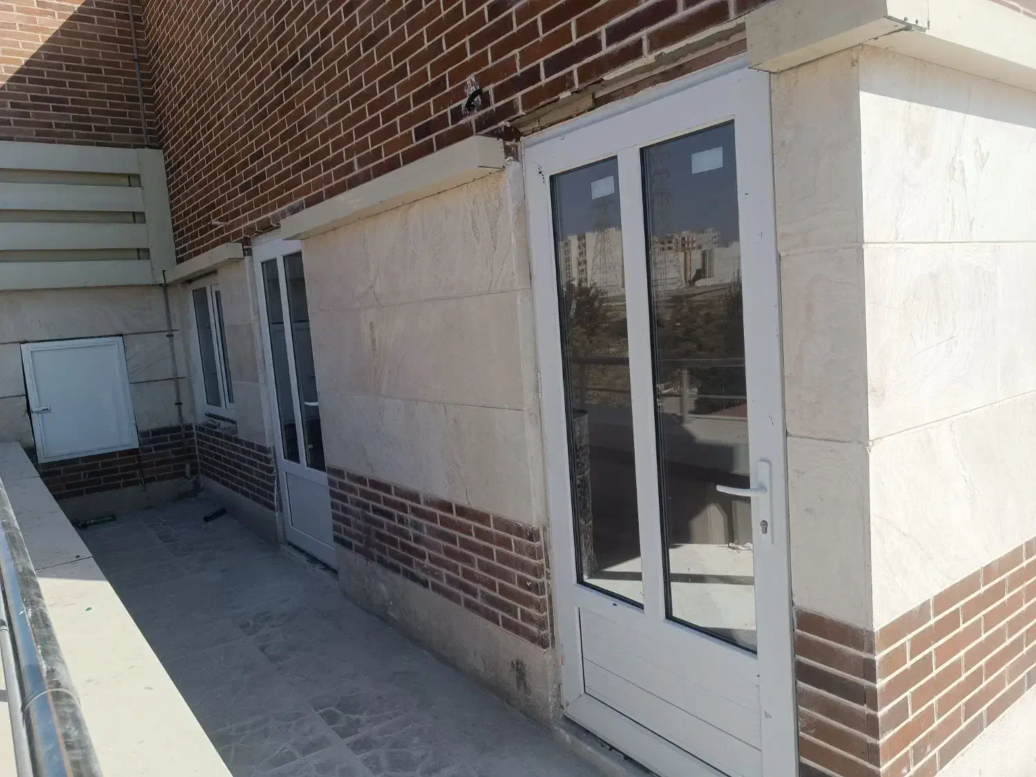 پنجره دوجداره یو پی وی سی|خدمات پیشه و مهارت|سمنان, |دیوار