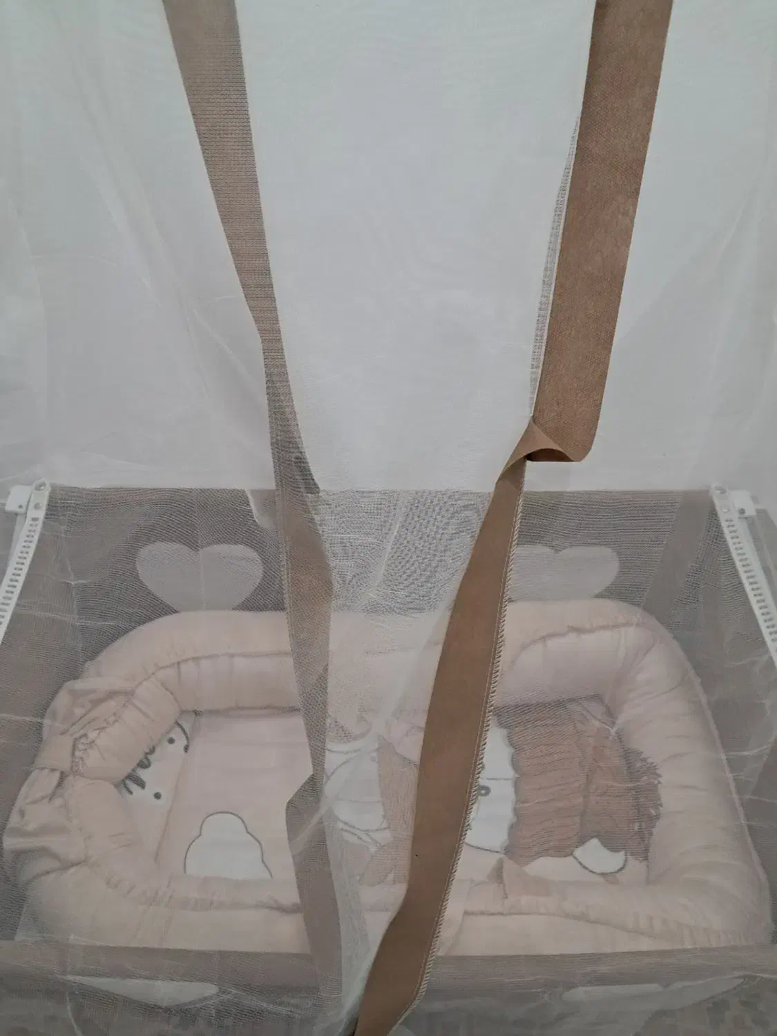 گهواره و خوش خواب نوزاد|تخت و سرویس خواب|قم, شهرک فاطمیه|دیوار