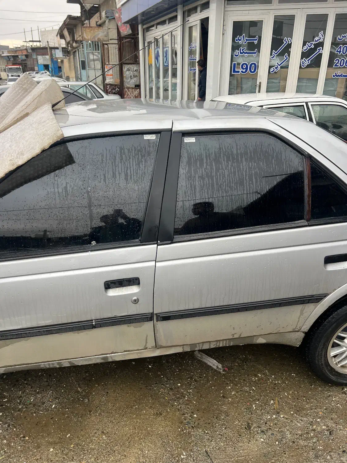 پژو۴۰۵ تصادفی|خودرو سواری و وانت|مریوان, |دیوار