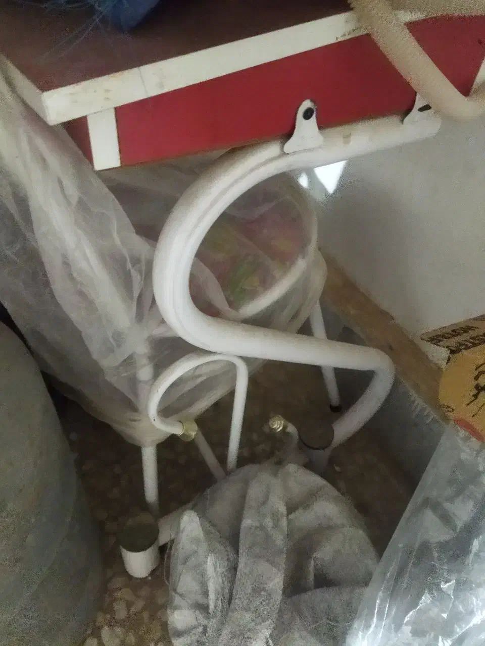 دراور چوبی و میز و صندلی تحریر در حد نو|جاکفشی، کمد، دراور|زابل, |دیوار