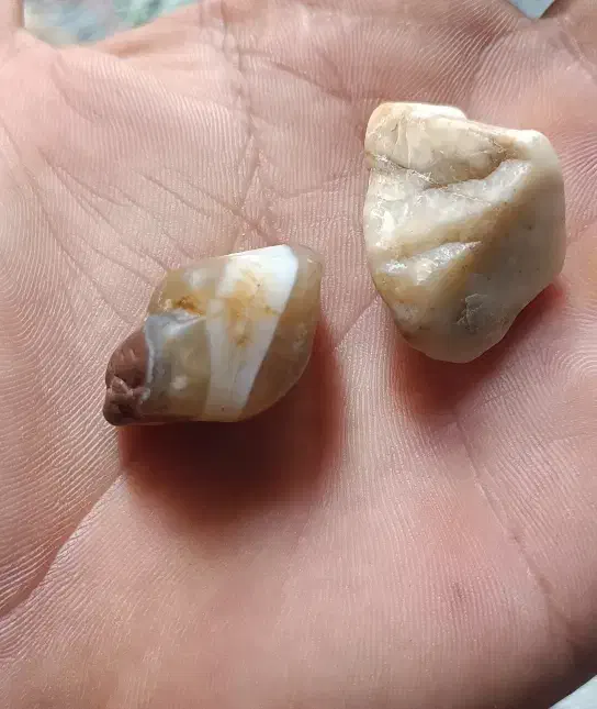 سنگ عقیق خام|کلکسیون اشیاء عتیقه|شوش, |دیوار