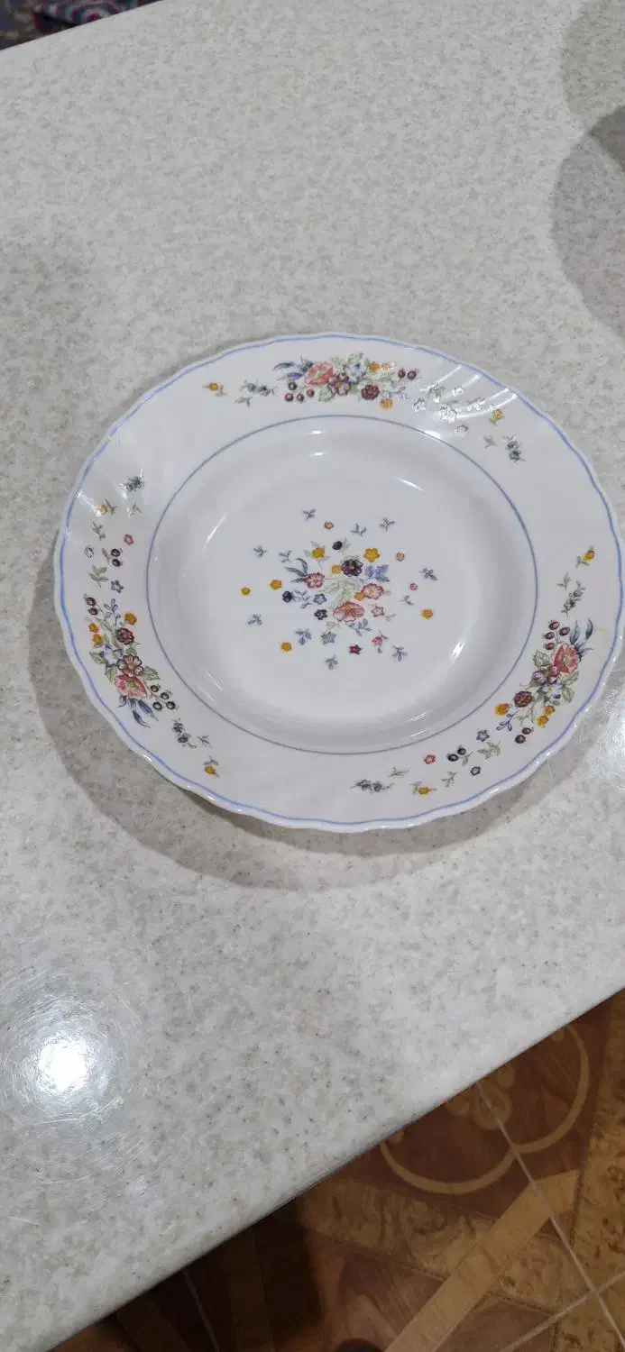 ظرف خورشت خوری گل ویکتوریا اصل فرانسه|ظروف سرو و پذیرایی|رفسنجان, |دیوار