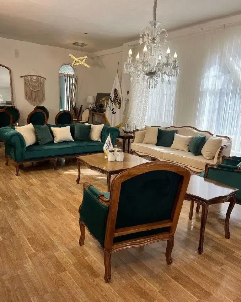 مبل کویین فرانسوی ناهار خوری استیل کلاسیک|مبلمان خانگی و میز عسلی|رباط‌کریم, وهن آباد|دیوار