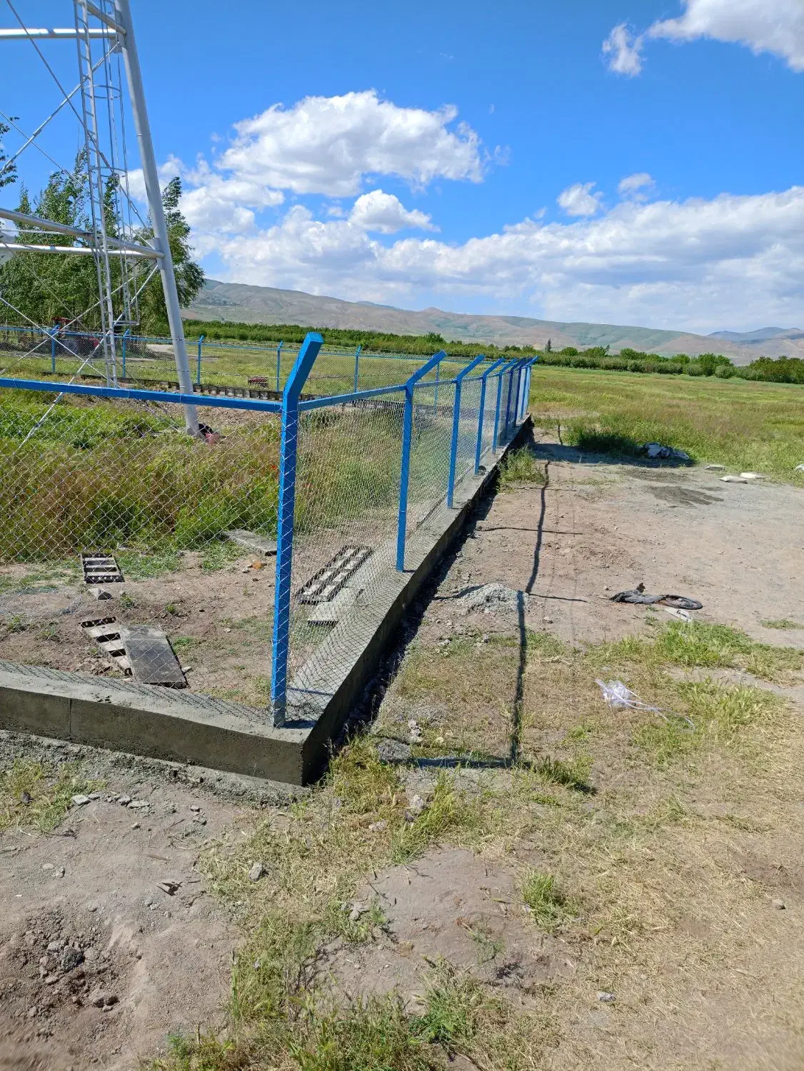 نصب فنس و تور باغی|خدمات باغبانی و درختکاری|بوکان, |دیوار