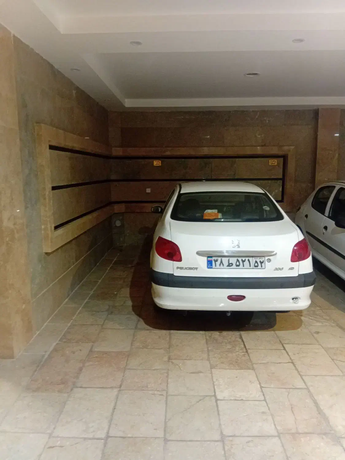 135m پارکینگ اختصاصی گلبرگ۱۲ خیابان ۲۰ متری|فروش آپارتمان|مشهد, گلبرگ|دیوار