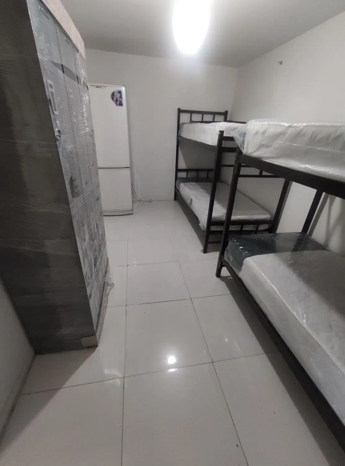 خوابگاه تازه تاسیس آقایان فردوس غرب نزدیک مترو|اجارهٔ کوتاه‌مدت آپارتمان و سوئیت|تهران, شهرک پرواز|دیوار