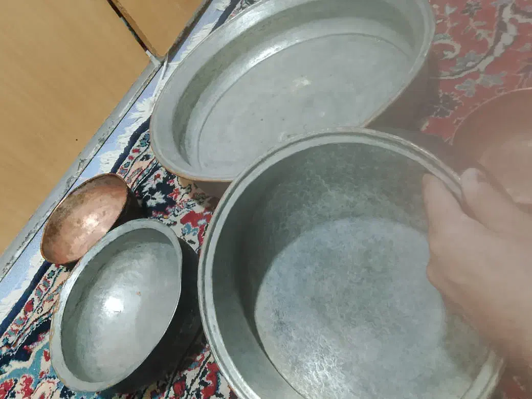 دیگ وکاسه مسی|کلکسیون اشیاء عتیقه|ماهدشت, |دیوار