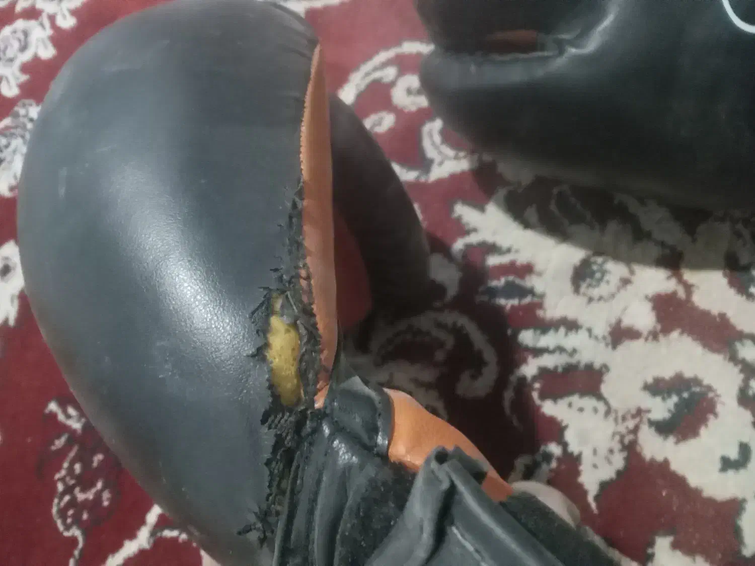 دستکش بوکس|تجهیزات ورزشی|قم, امامزاده ابراهیم|دیوار