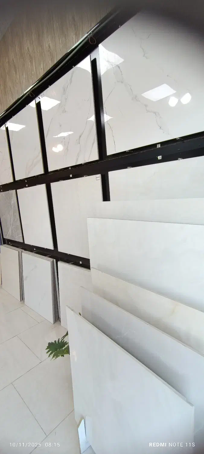 فروش کاشی/ سرامیک /آجر نسوز/ آجر سفال|مصالح و تجهیزات ساختمان|اسفراین, |دیوار