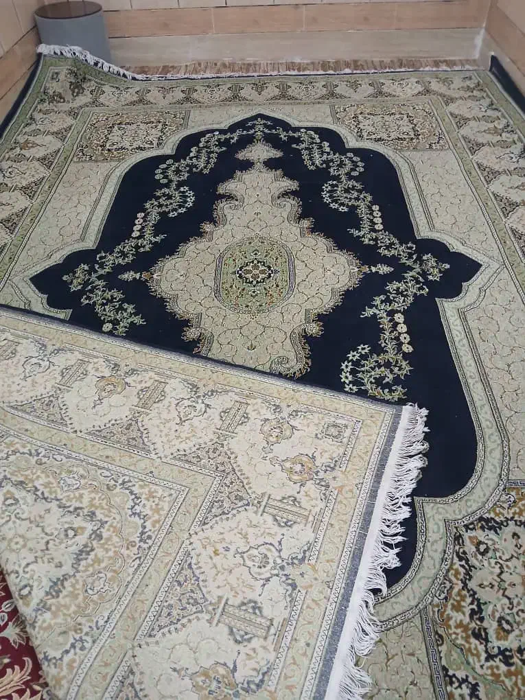 یک جفت فرش ۱۲متری ۷۰۰شانه نخ ابریشم درحدنو|فرش|خمینیشهر, |دیوار