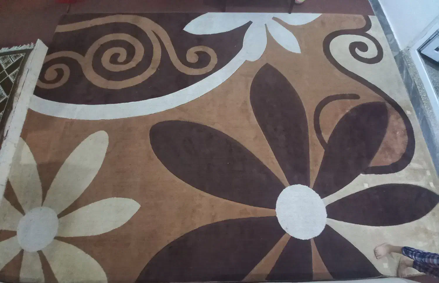 تخت نوجوان وگلیم فرش ۱۲متری|تخت و سرویس خواب|شوشتر, |دیوار