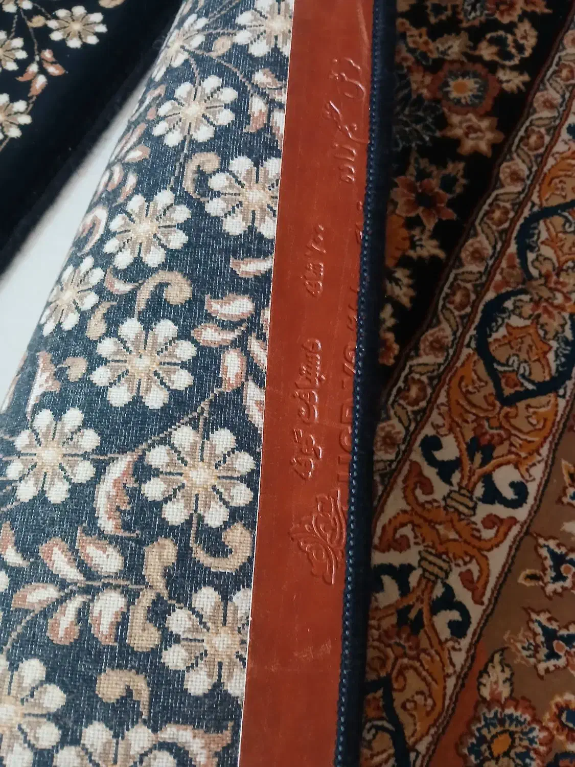 فرش ۷۰۰ شانه سنگین|فرش|بروجرد, |دیوار