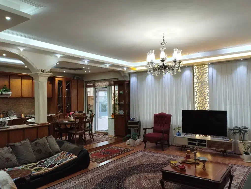 قائم3ویلایی2طبقه216متر2کله ویوابدی روبه فضای سبز|فروش خانه و ویلا|اردبیل, |دیوار