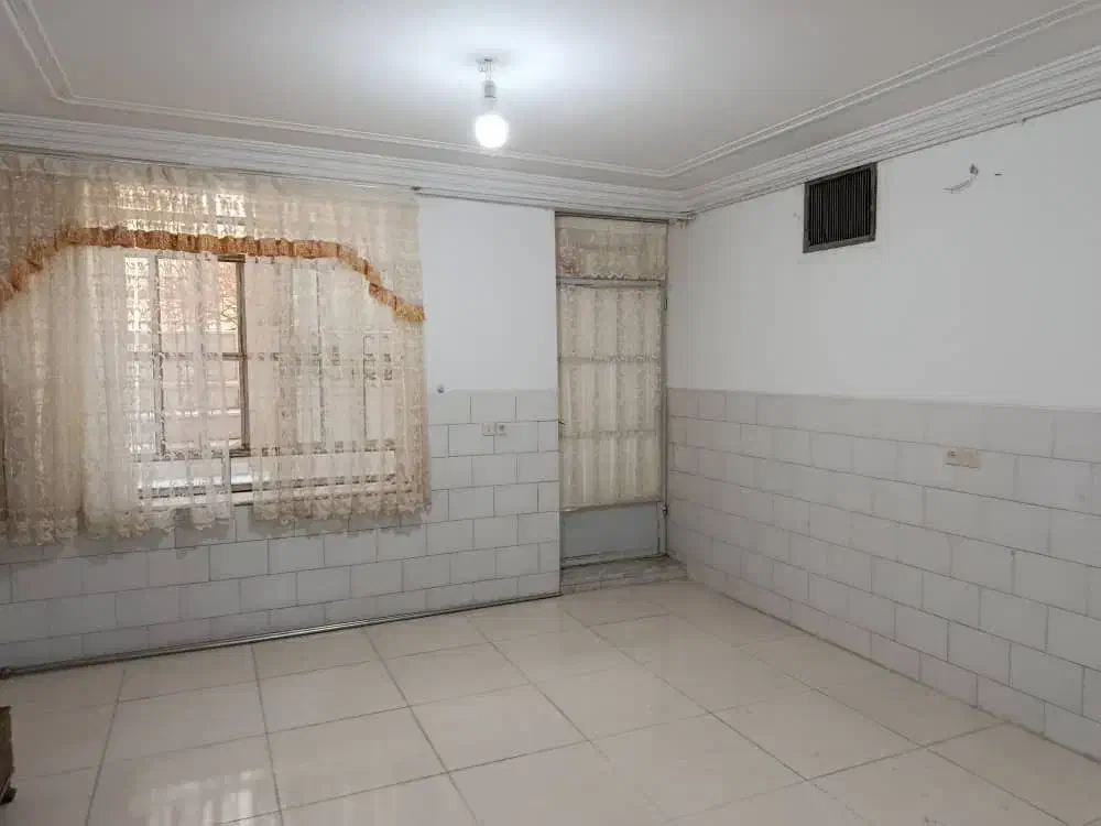 زیر زمین 120متری با حیاط خلوت، بلوار پاسداران|اجارهٔ خانه و ویلا|حمیدیا, |دیوار