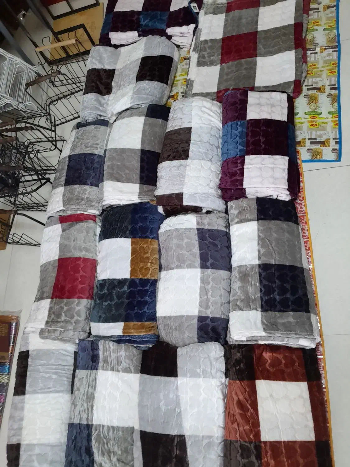 پتو مسافرتی خارجی ۲ نفره|رختخواب، بالش، پتو|نورآباد, |دیوار