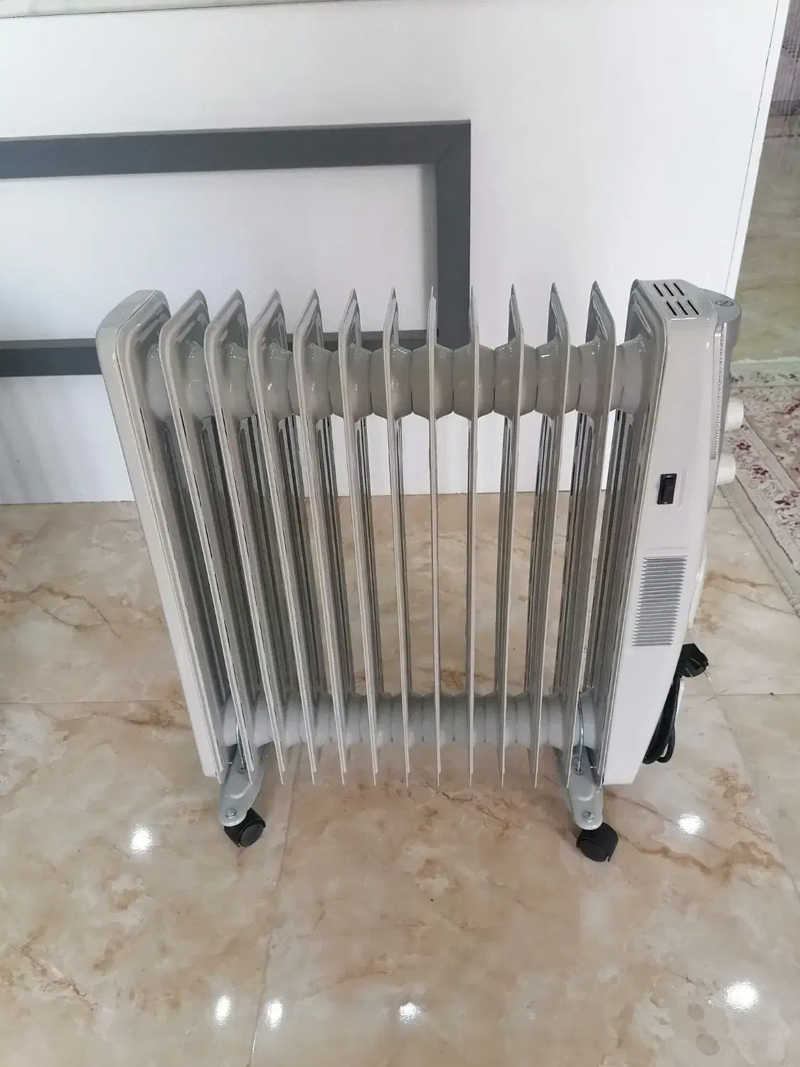 شوفاژ برقی روغنی مارک evvoli|آبگرمکن، پکیج، شوفاژ|اصفهان, بهارستان|دیوار