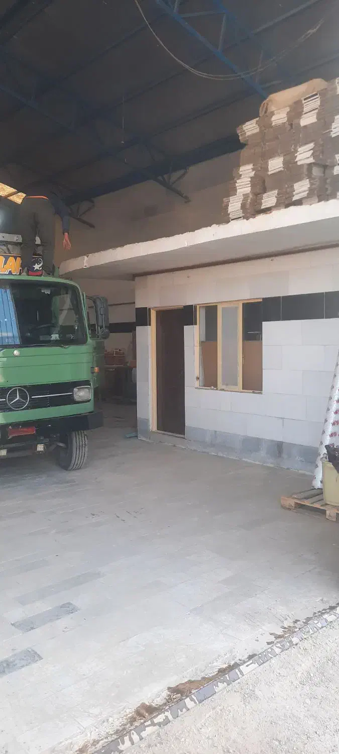 سوله یا سالن ۲۰۰ متری بهداشتی|فروش دفتر صنعتی، کشاورزی، تجاری|مشهد, علی آباد|دیوار