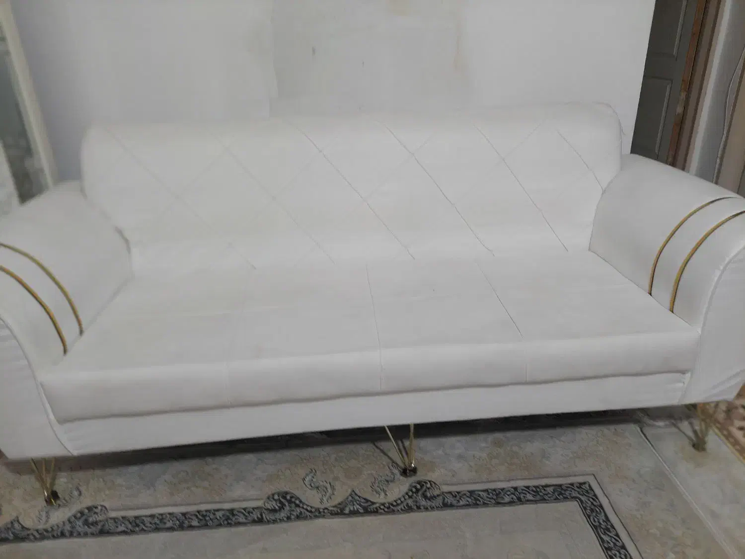 مبل در حد نو|مبلمان خانگی و میز عسلی|ماهدشت, |دیوار