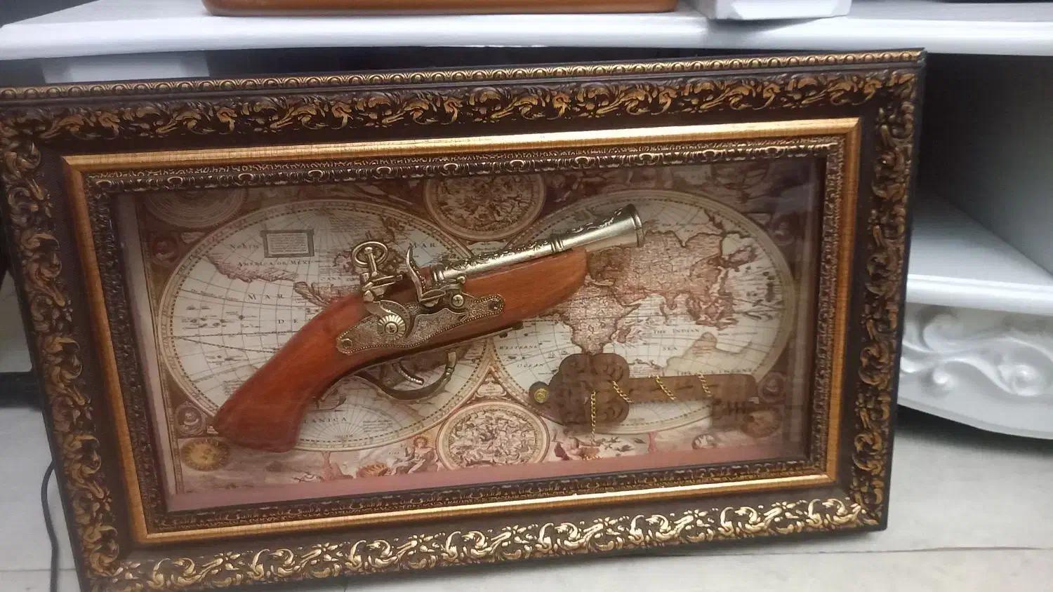 کلکسیونی|کلکسیون اشیاء عتیقه|کرج, حیدرآباد|دیوار