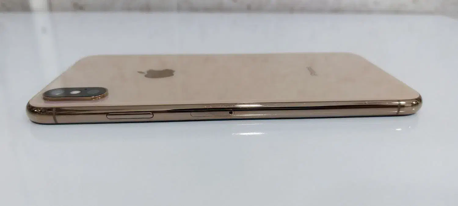 iPhone xs max لازرورقی|موبایل|تربت جام, نظامی|دیوار