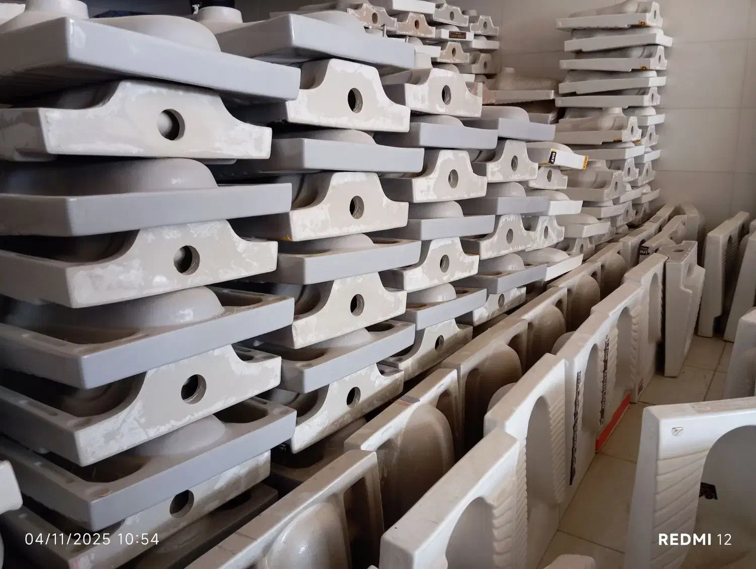 کاسه توالت|لوازم سرویس بهداشتی|چهارباغ, |دیوار