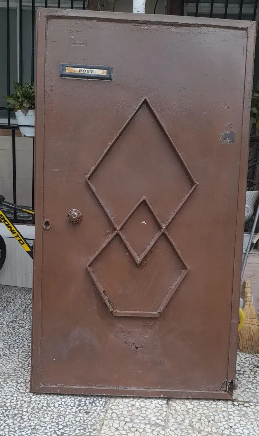 دروازه تک لنگه|ابزارآلات|لنگرود, |دیوار