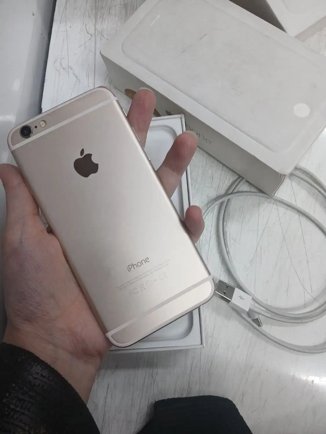 آیفون ۶ حافظه ۶۴گیک(پلمپ)|موبایل|تهران, افسریه شمالی|دیوار