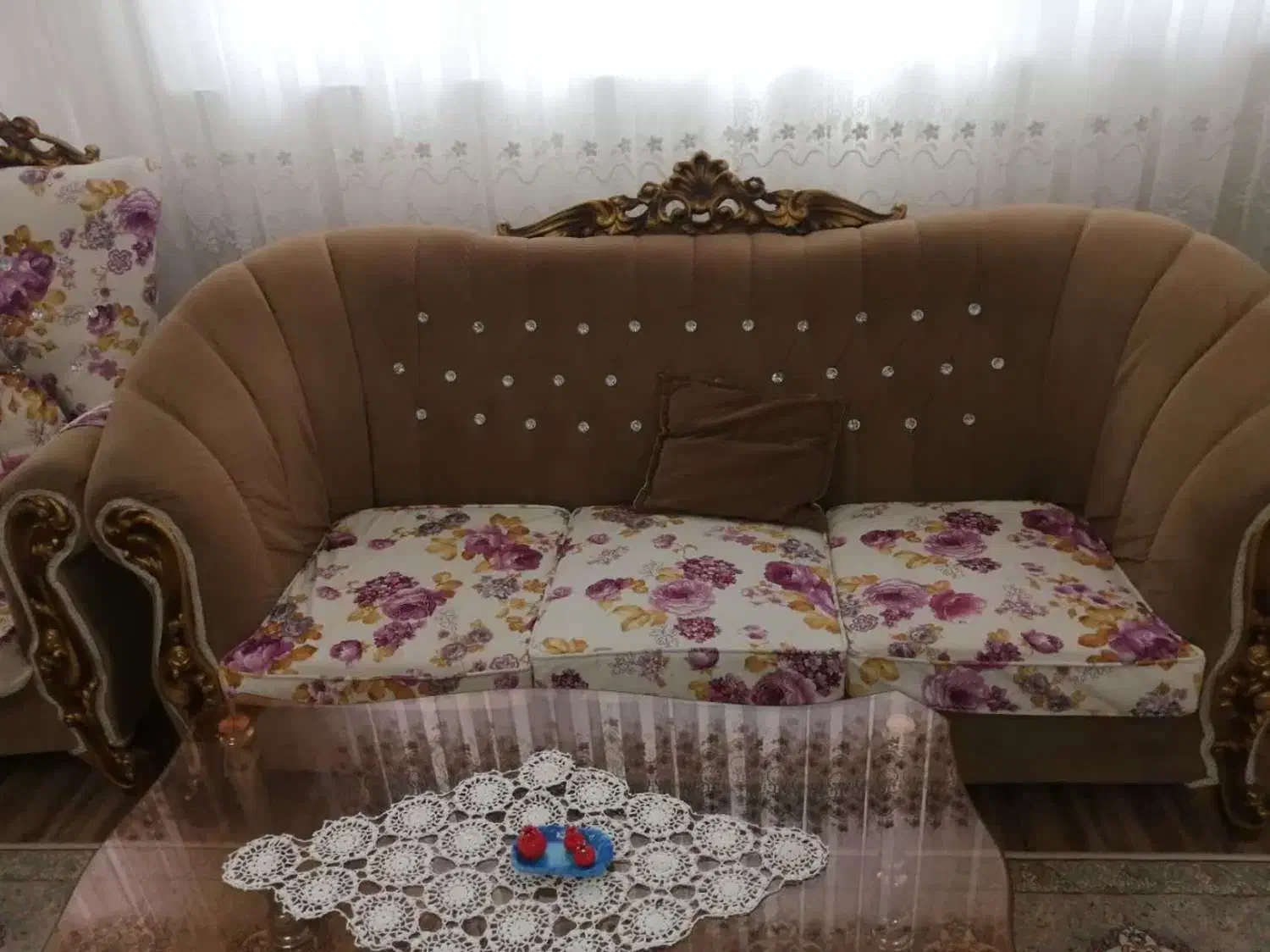مبلمان ۸نفره با شزلون|مبلمان خانگی و میز عسلی|قم, پردیسان|دیوار