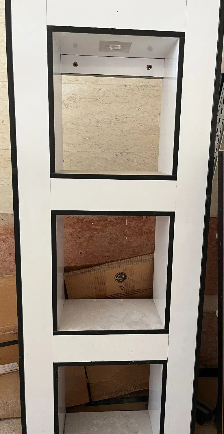 دو عدد شلف سفید کاملا نو|کتابخانه، شلف، قفسههای دیواری|تهران, جهاد|دیوار