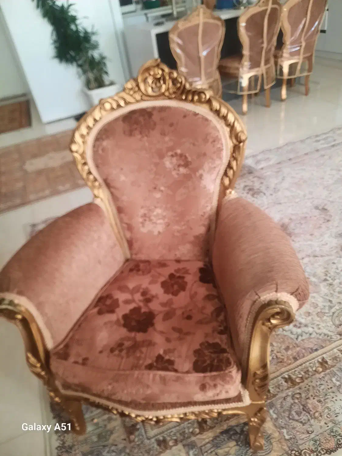 فروش مبل استیل و ۸ عدد صندلی ناهاخوری|مبلمان خانگی و میز عسلی|گرمدره, |دیوار