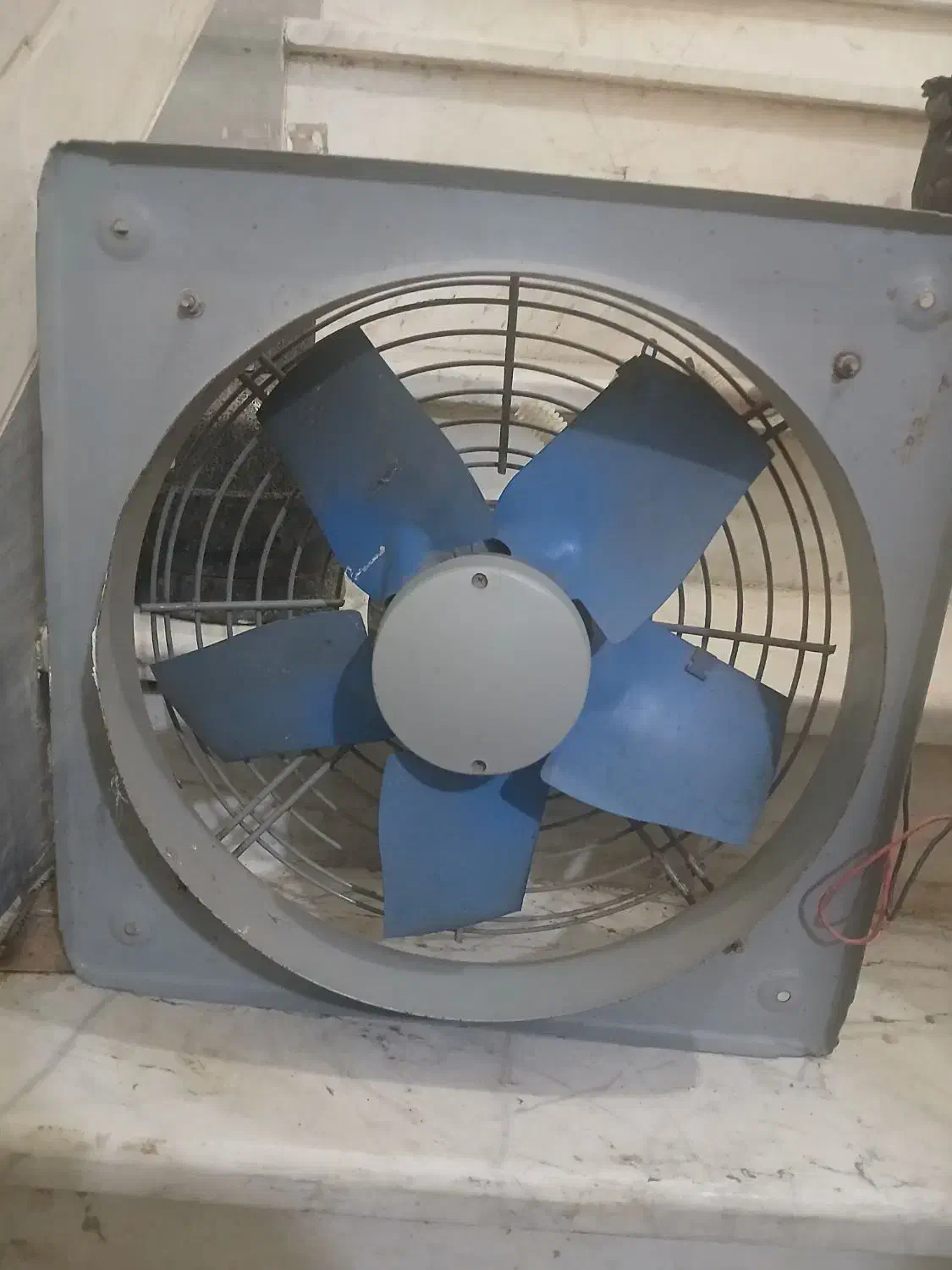 فن هواکش|پنکه و تصفیه‌کنندهٔ هوا|قم, شهرک فاطمیه|دیوار