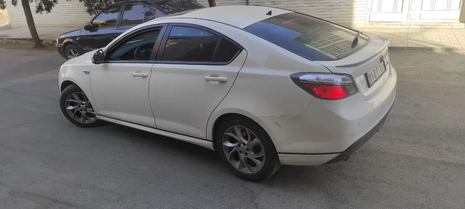 MG 6 مدل ۲۰۱۳ - سفید - 1 میلیارد و سیصد|خودرو سواری و وانت|اصفهان, فرهنگیان|دیوار