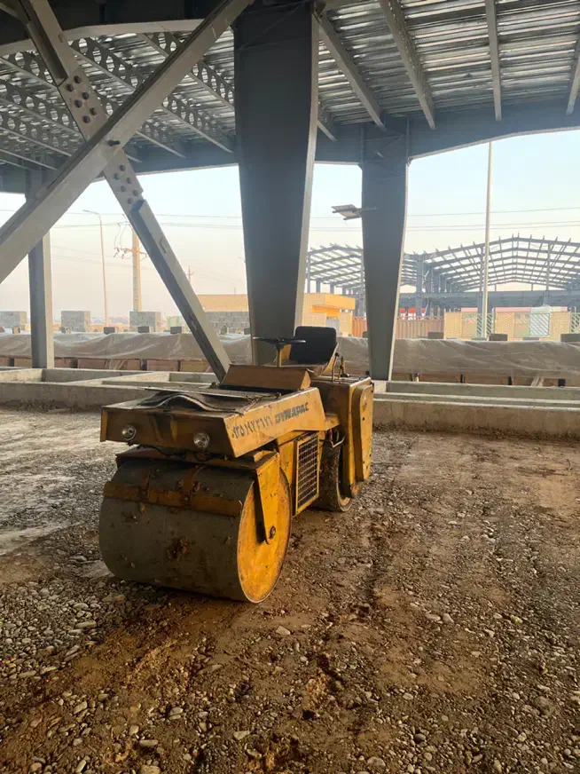 هلدینگ کرایه غلطک سبک سنگین ویبره قوی کل کرج تهران|ماشین‌آلات صنعتی|صفادشت, |دیوار