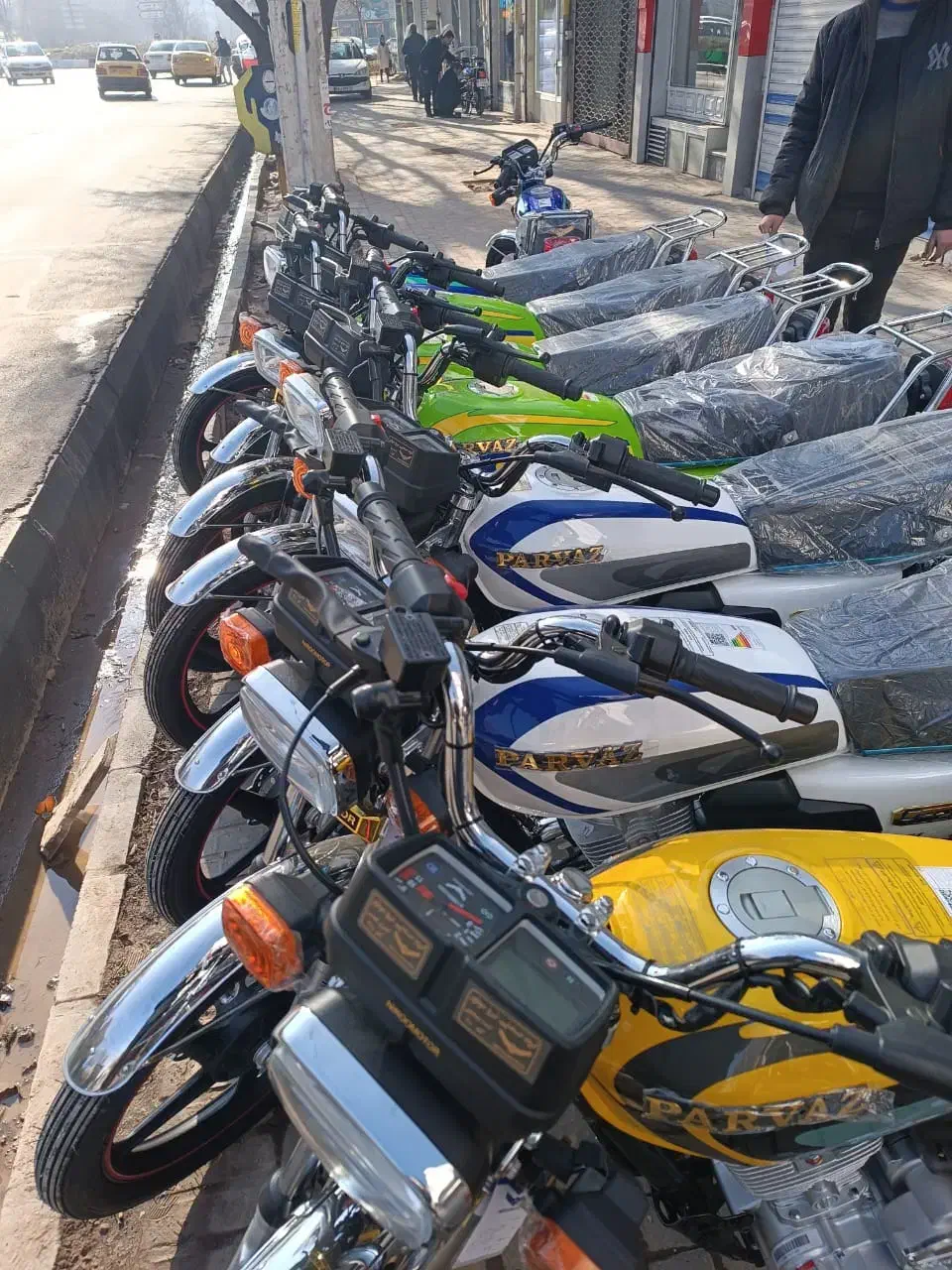 فروش ویژه با اقساط خاص|موتورسیکلت|تبریز, |دیوار