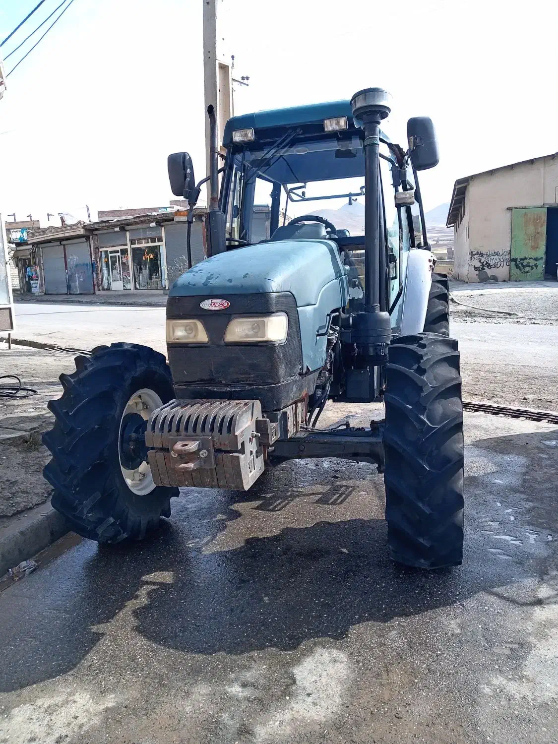 تراکتور سیرجان 824|خودرو سنگین|لاجان, |دیوار