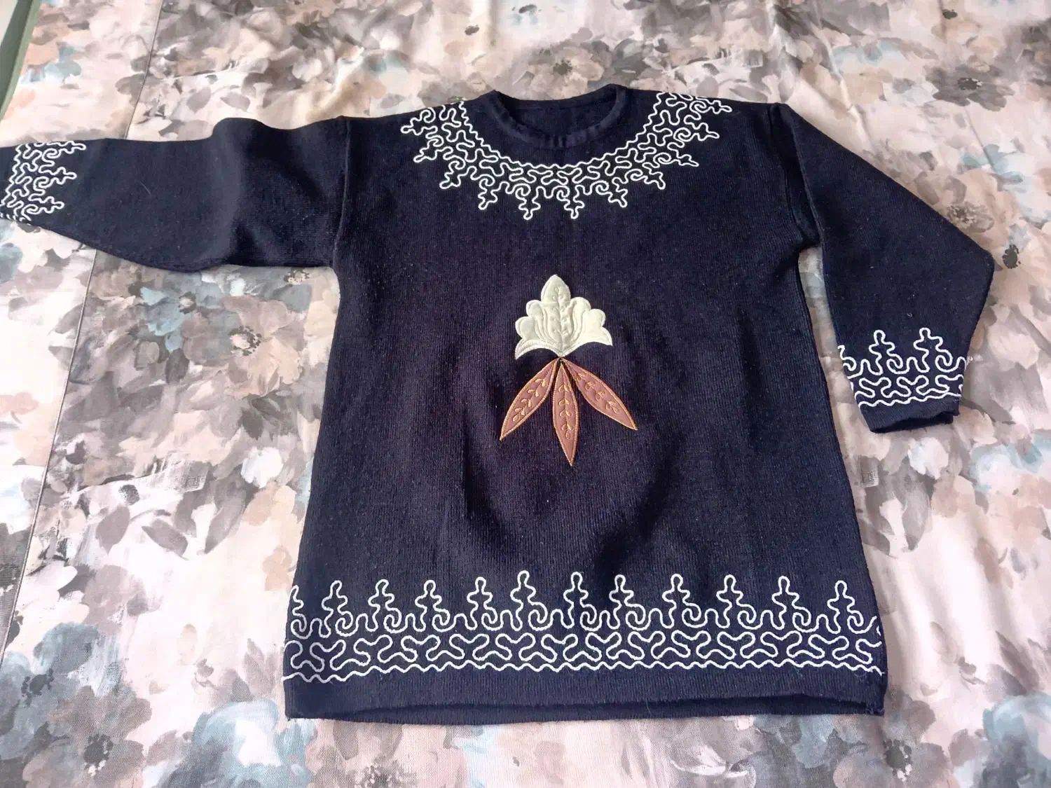 هودی و پالتو|لباس|پردیس, فاز ۳|دیوار