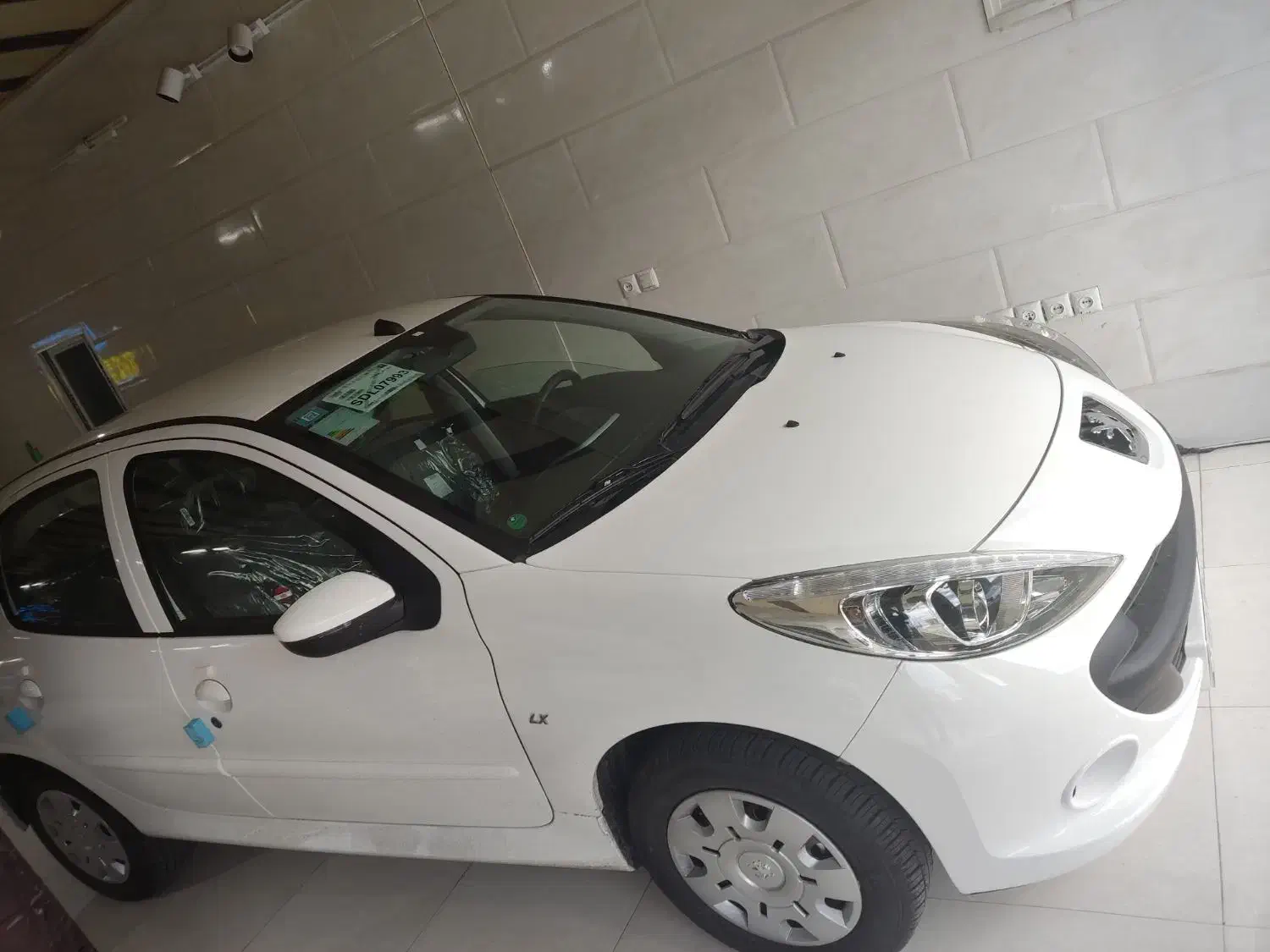 207خشک|خودرو سواری و وانت|اراک, |دیوار