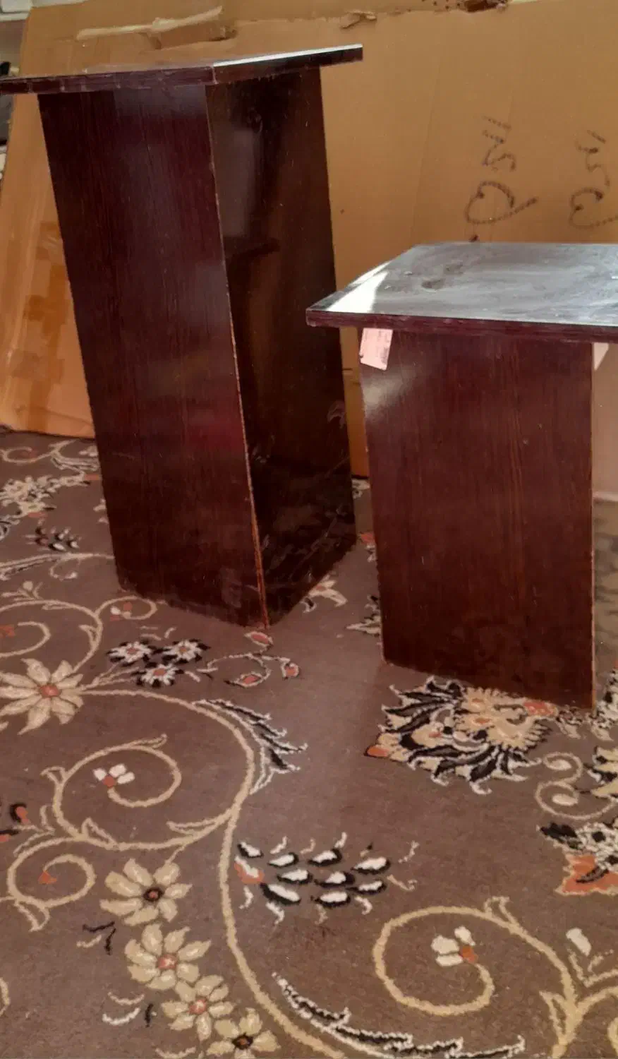 صندلی چوبی|صندلی و نیمکت|خواف, |دیوار