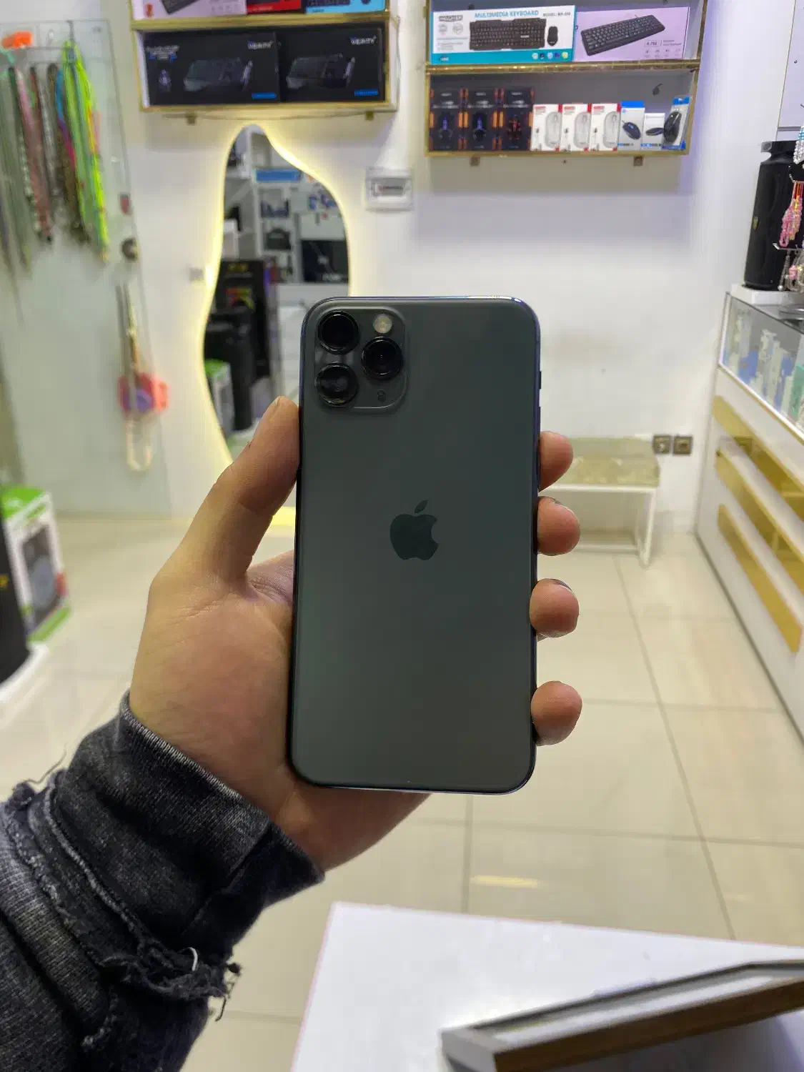 11pro باتری87 بدون بازشدگی|موبایل|کرمانشاه, |دیوار