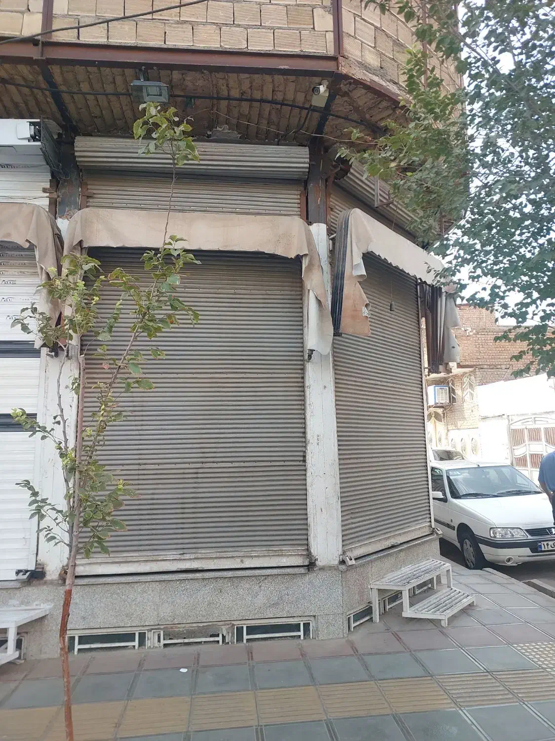 کرکره و سایه بان مغازه|مصالح و تجهیزات ساختمان|قم, امامزاده ابراهیم|دیوار