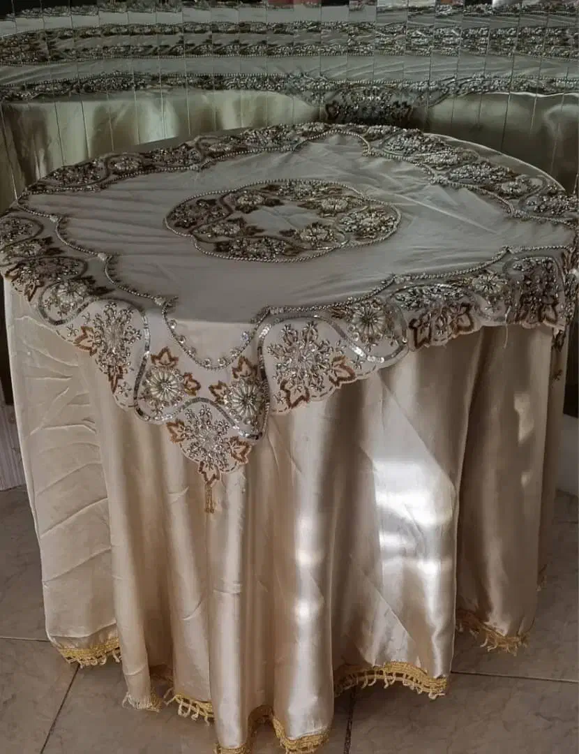 میز صبحانه یا کنار سالنی|میز و صندلی غذاخوری|تبریز, |دیوار