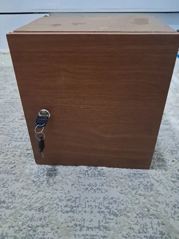 یه کمد کوچیک|جاکفشی، کمد، دراور|شیروان (خراسان), |دیوار