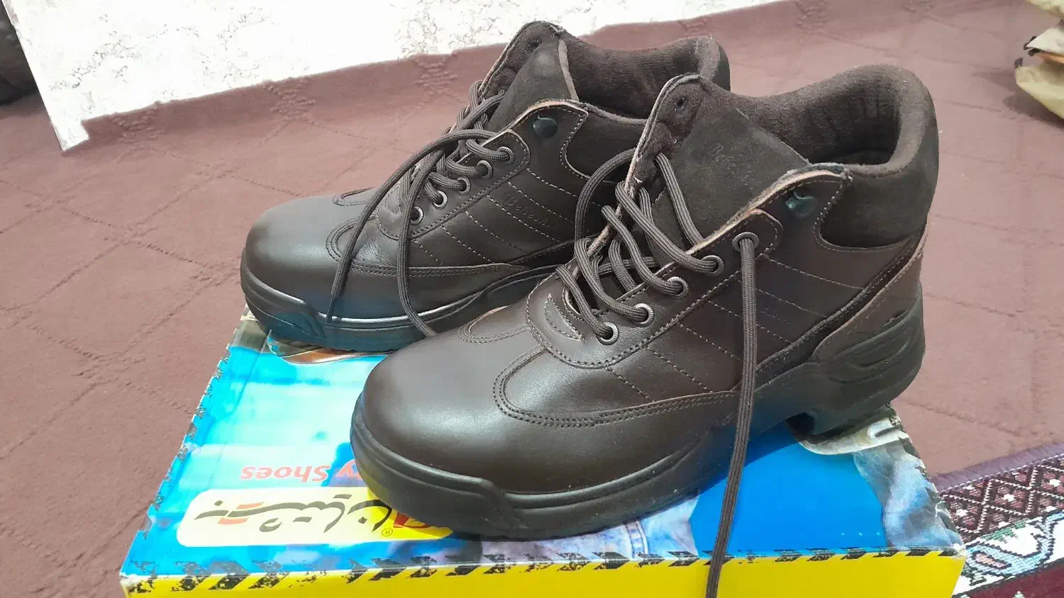 کفش کار  برند بهشتیان|کیف، کفش، کمربند|زرین دشت (فارس), |دیوار