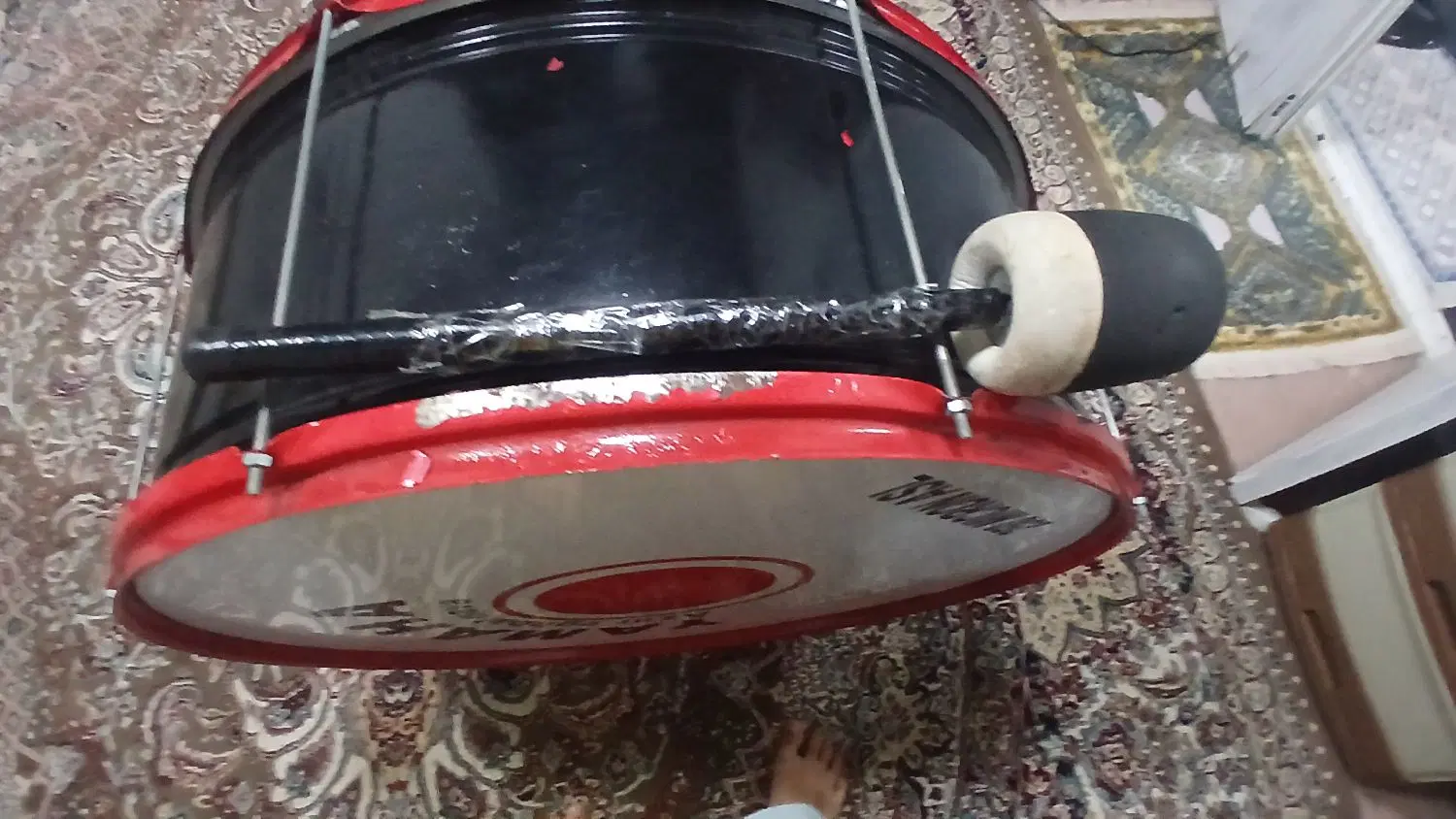 طبل|درام و پرکاشن|بندر انزلی, چهارفریضه|دیوار
