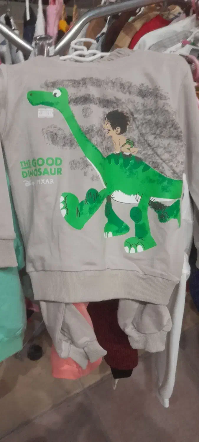 انواع لباس بچه گونه قیمت ۲۶۵ تا ۲۸۵|لباس|گرمسار, |دیوار